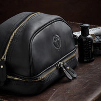 EXECUTIVE BLACK LEATHER DOPP BAG